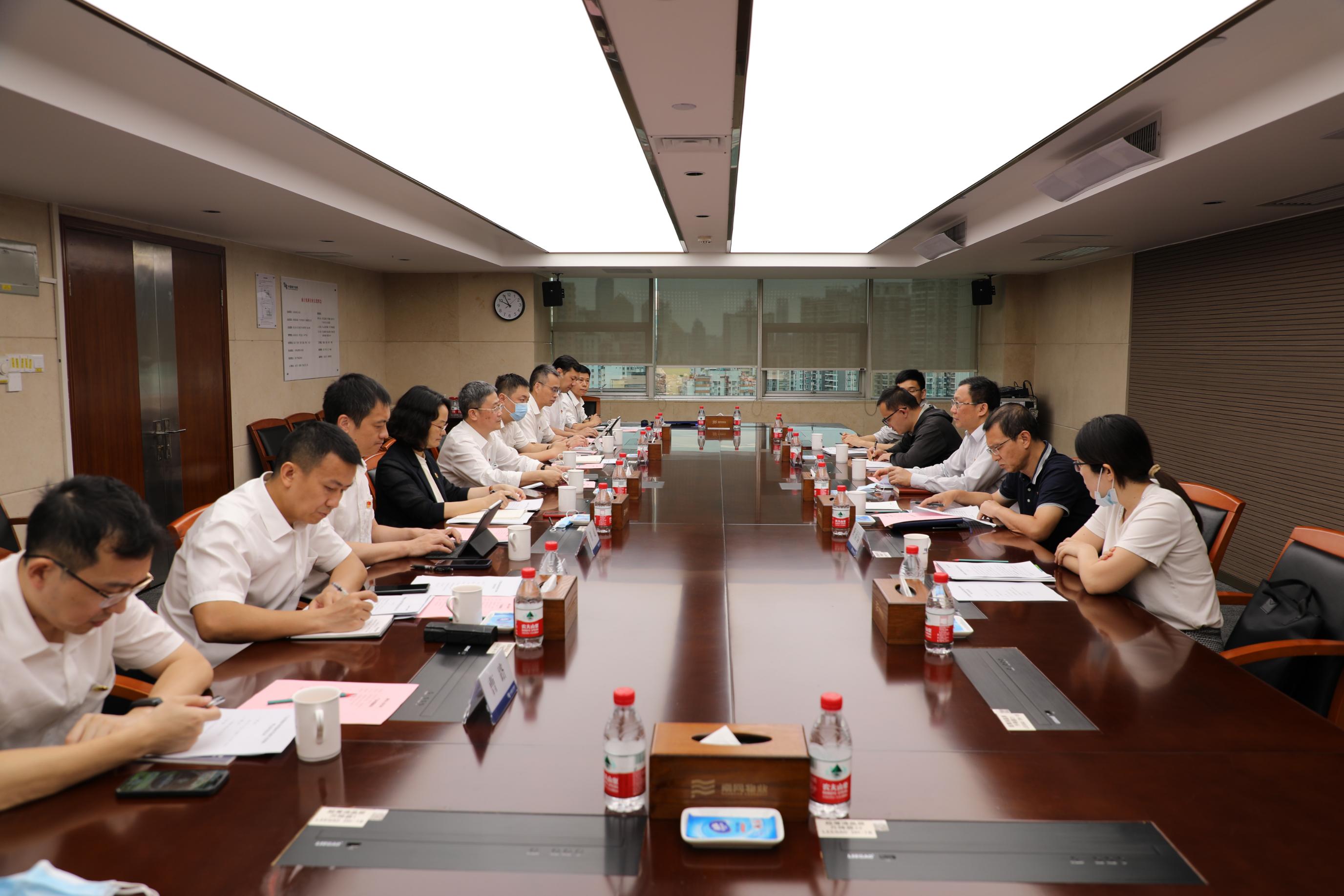 国家能源局：2025年全国可再生能源发电量399万亿千瓦时同比增长15%(图1)